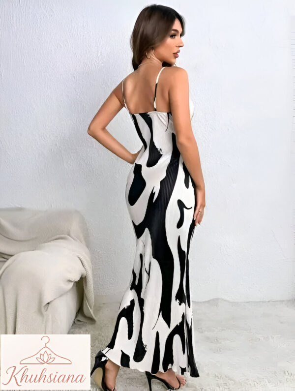 Graphic Printed Dress - Image 4