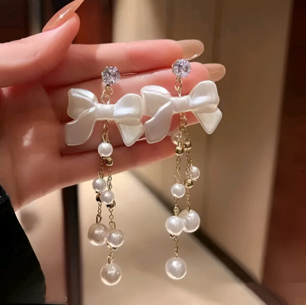 White Beautiful Earrings - Image 4