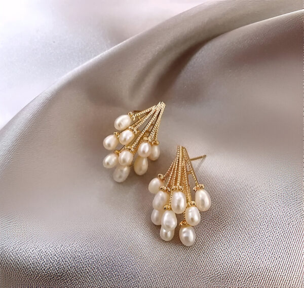 Korean Design Girls Earring Pin Tassel Baroque Dangle Pearl Stud Earrings - Image 4