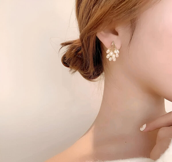 Korean Design Girls Earring Pin Tassel Baroque Dangle Pearl Stud Earrings - Image 3